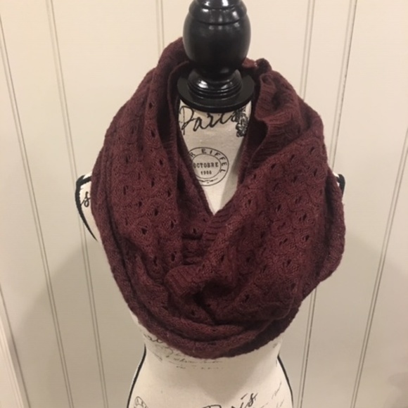 H&M Accessories - H&M infinity scarf